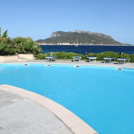 Apartment In S'Abba E Sa Pedra With Pool Golfo Aranci Luaran gambar