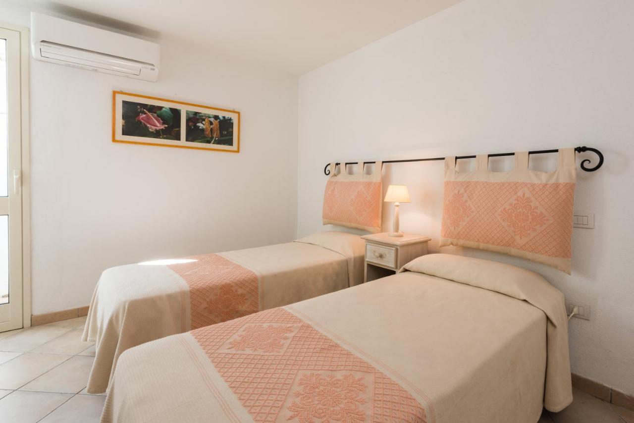 Apartment In S'Abba E Sa Pedra With Pool Golfo Aranci Luaran gambar