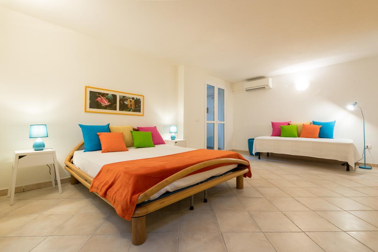 Apartment In S'Abba E Sa Pedra With Pool Golfo Aranci Luaran gambar